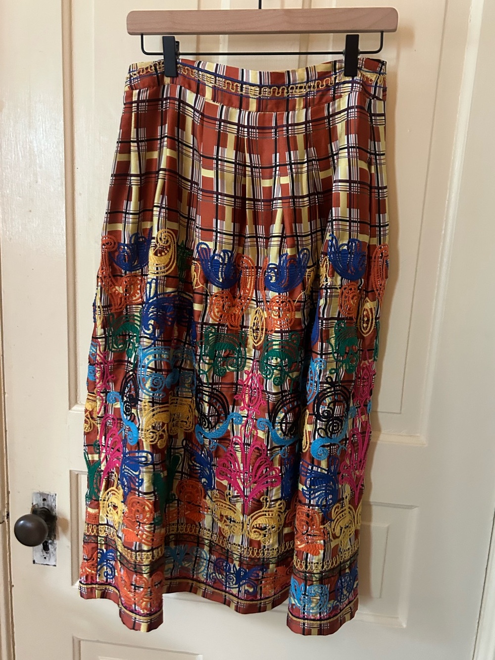 Zara Multi-Color Plaid artist Embroidered Midi Skirt M